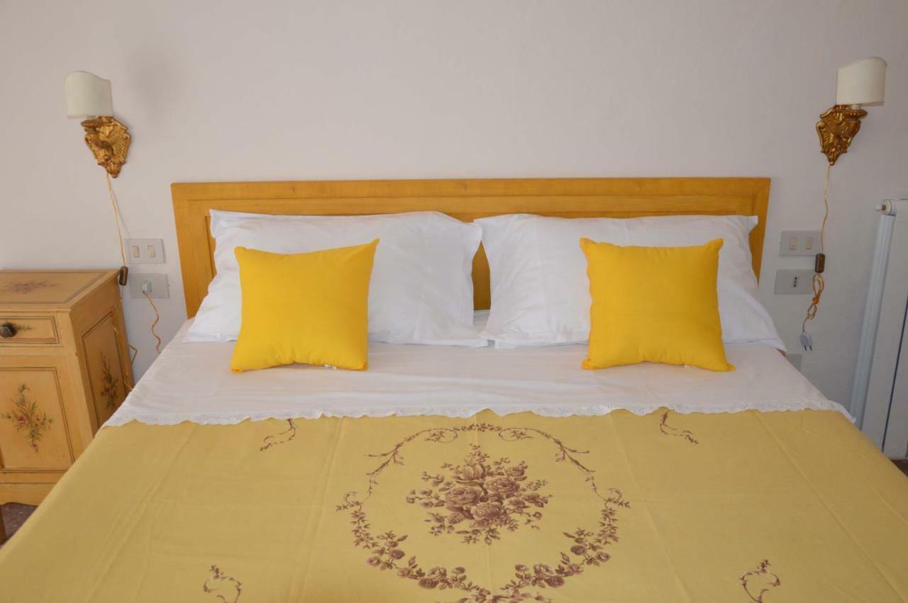 Casa Ciri Bed & Breakfast Фолиньо Екстериор снимка